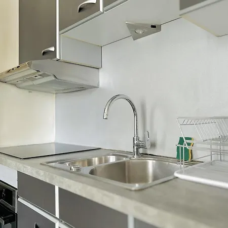 Le Globe Trotteur - 2 Pieces Centre Apartment *