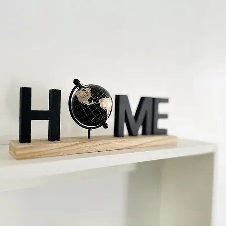 Le Globe Trotteur - 2 Pieces Centre